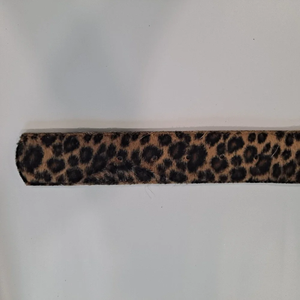 Amiee Lynn Leopard Print Silver Buckle Belt M